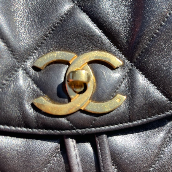 Vintage Chanel Backpack w/Lambskin Leather - Picture 2 of 16